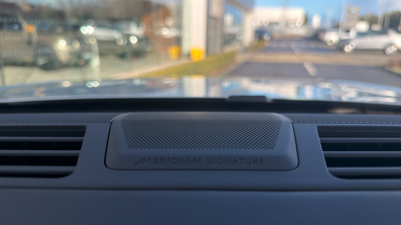 Land Rover Range Rover 4.4 P615 V8 SV 4dr Auto Petrol Estate